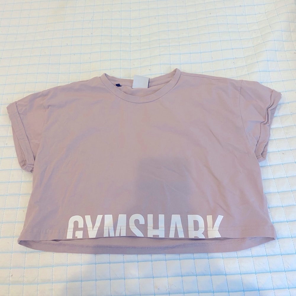Gymshark crop shirt